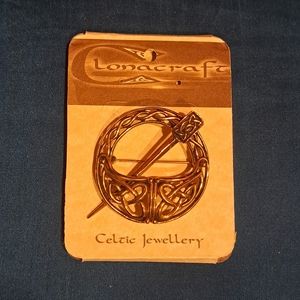 Vintage Clonacraft Artisan Celtic Scottish Knot Gold Brooch pin Jewellery 90s